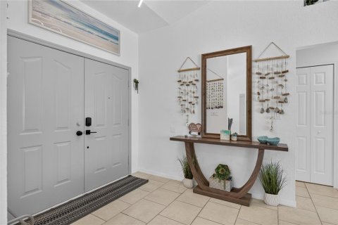Купить виллу или дом в Порт-Шарлотт, Флорида 4 комнаты, 135.82м2, № 2360520 - фото 2