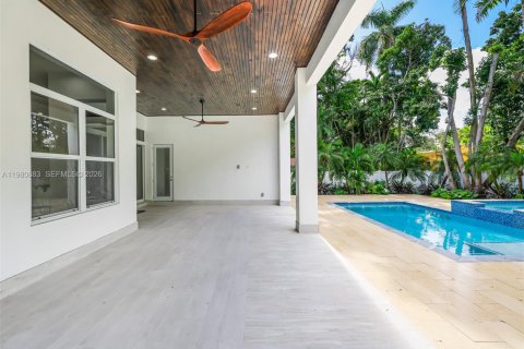 Купить виллу или дом в Бискейн-Парк, Флорида 4 спальни, 268.21м2, № 2043458 - фото 6