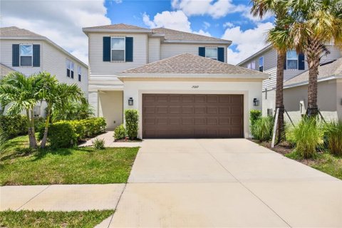 House in Nokomis, Florida 5 bedrooms, 228.45 sq.m. № 2305110