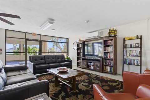 Copropriété à vendre à Clearwater, Floride: 2 chambres, 101.64 m2 № 2208642 - photo 28