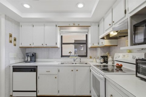 Copropriété à vendre à Clearwater, Floride: 2 chambres, 101.64 m2 № 2208642 - photo 12