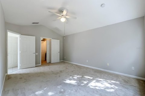 Townhouse in Sanford, Florida 3 bedrooms, 153.01 sq.m. № 2384319 - photo 16