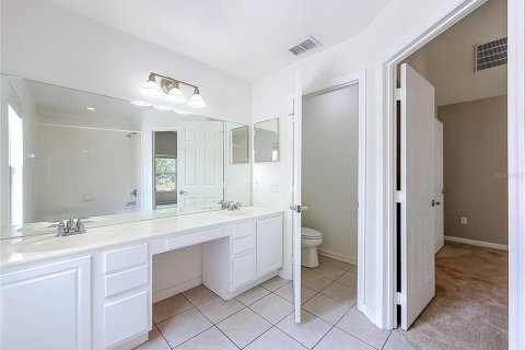 Townhouse in Sanford, Florida 3 bedrooms, 153.01 sq.m. № 2384319 - photo 20