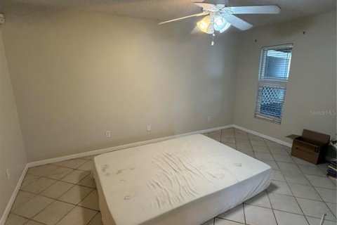 House in Largo, Florida 2 bedrooms, 100.8 sq.m. № 1876893 - photo 15
