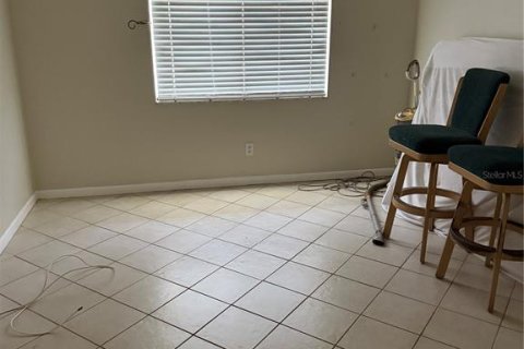 House in Largo, Florida 2 bedrooms, 100.8 sq.m. № 1876893 - photo 3