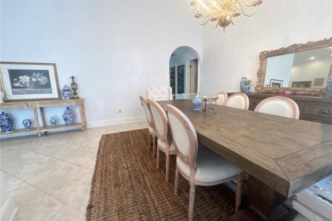 House in Plant City, Florida 4 bedrooms, 317.08 sq.m. № 1785569 - photo 8