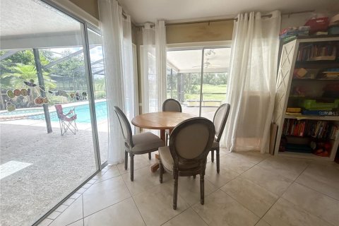 Casa en venta en Plant City, Florida, 4 dormitorios, 317.08 m2 № 1785569 - foto 12