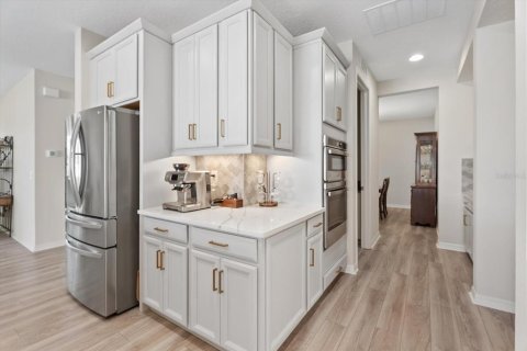 Villa ou maison à vendre à Bradenton, Floride: 4 chambres, 257.8 m2 № 2226479 - photo 25