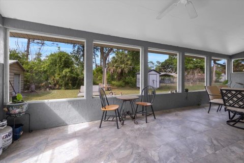 Villa ou maison à vendre à St. Lucie, Floride: 3 chambres, 156.63 m2 № 2181856 - photo 18