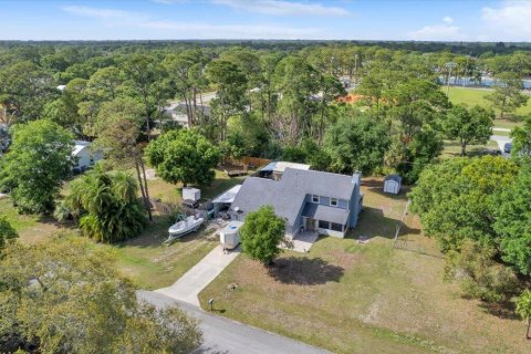 Villa ou maison à vendre à St. Lucie, Floride: 3 chambres, 156.63 m2 № 2181856 - photo 2