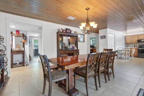 Villa ou maison à vendre à St. Lucie, Floride: 3 chambres, 156.63 m2 № 2181856 - photo 10