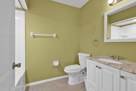 Villa ou maison à vendre à St. Lucie, Floride: 3 chambres, 156.63 m2 № 2181856 - photo 16