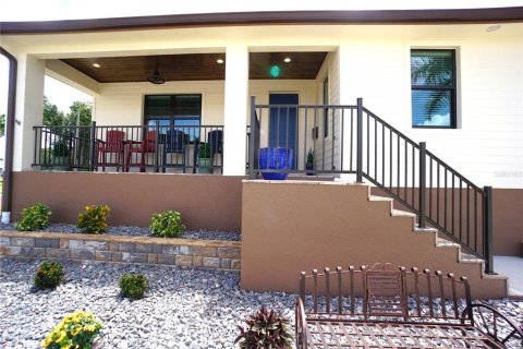 Villa ou maison à vendre à Punta Gorda, Floride: 2 chambres, 125.05 m2 № 2324889 - photo 8