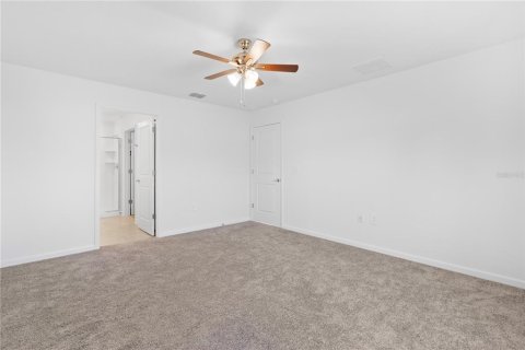 House in ASTONIA in Davenport, Florida 3 bedrooms, 144.46 sq.m. № 2208928 - photo 18