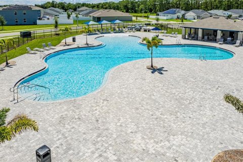 House in ASTONIA in Davenport, Florida 3 bedrooms, 144.46 sq.m. № 2208928 - photo 29