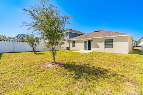 House in ASTONIA in Davenport, Florida 3 bedrooms, 144.46 sq.m. № 2208928 - photo 22