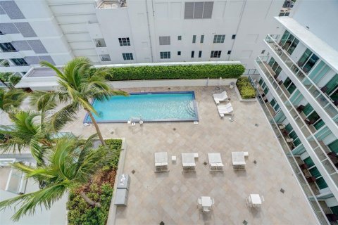 Condominio en venta en Miami Beach, Florida, 49.98 m2 № 1860419 - foto 19