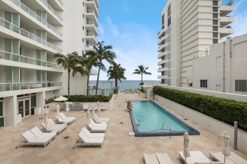 Condominio en venta en Miami Beach, Florida, 49.98 m2 № 1860419 - foto 29