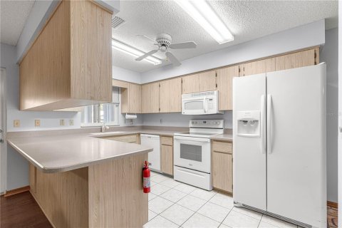 Casa en venta en Ocala, Florida, 2 dormitorios, 160.07 m2 № 2238010 - foto 11