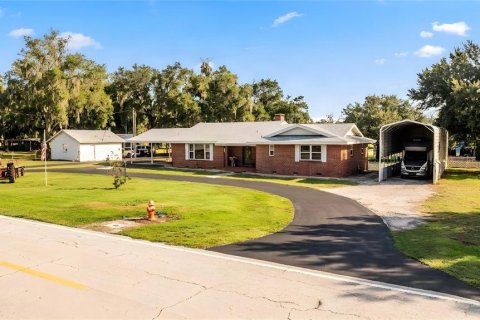 Villa ou maison à vendre à Lakeland, Floride: 3 chambres, 182.18 m2 № 2412726 - photo 4