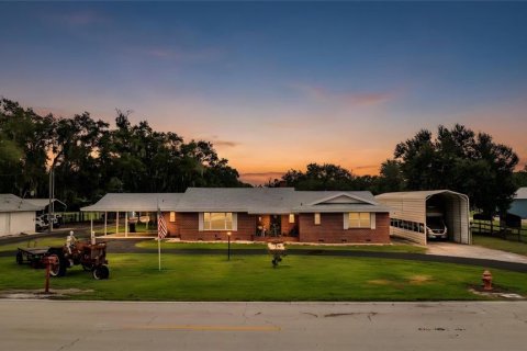 Villa ou maison à vendre à Lakeland, Floride: 3 chambres, 182.18 m2 № 2412726 - photo 3