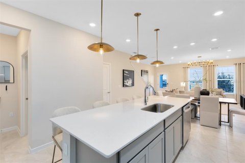 Townhouse in TOHOQUA in Kissimmee, Florida 3 bedrooms, 156.35 sq.m. № 1772064 - photo 7