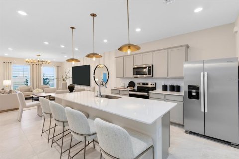 Townhouse in TOHOQUA in Kissimmee, Florida 3 bedrooms, 156.35 sq.m. № 1772064 - photo 4