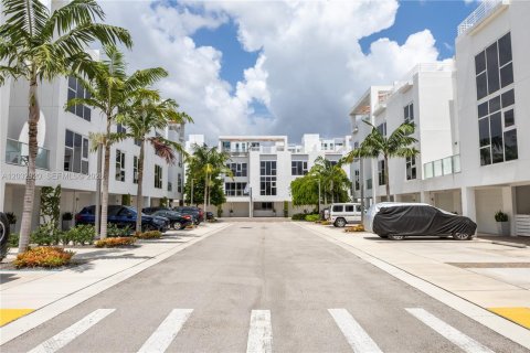 Condo à Miami, Floride, 2 chambres № 2154074