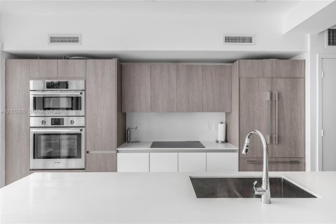 Купить кондоминиум в Майами, Флорида 2 спальни, 166.67м2, № 2154074 - фото 8