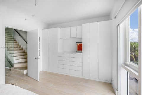 Купить кондоминиум в Майами, Флорида 2 спальни, 166.67м2, № 2154074 - фото 19