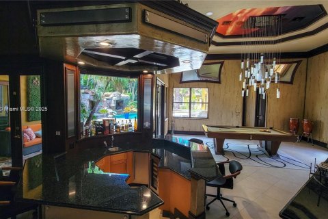Casa en venta en Davie, Florida, 6 dormitorios, 425.49 m2 № 1978354 - foto 3