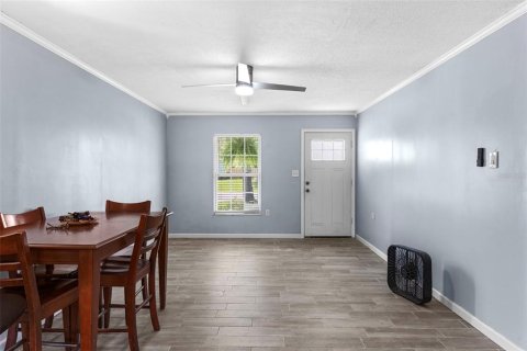 House in Orlando, Florida 3 bedrooms, 94.95 sq.m. № 1856256 - photo 5