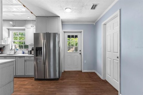 House in Orlando, Florida 3 bedrooms, 94.95 sq.m. № 1856256 - photo 9