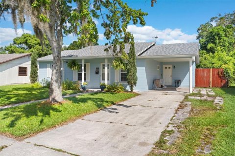 House in Orlando, Florida 3 bedrooms, 94.95 sq.m. № 1856256 - photo 2