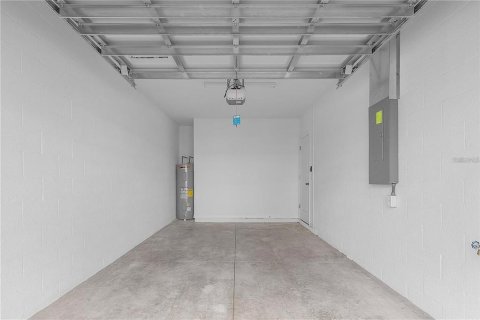 Townhouse in Bradenton, Florida 3 bedrooms, 125.6 sq.m. № 1866125 - photo 5
