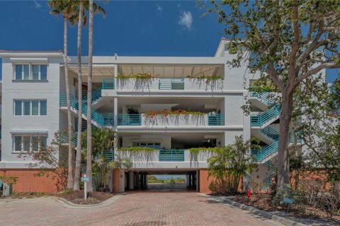 Copropriété à vendre à Longboat Key, Floride: 3 chambres, 267.56 m2 № 1716556 - photo 2