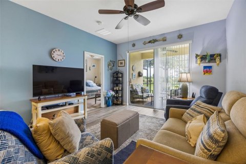 Casa en venta en Clermont, Florida, 2 dormitorios, 127.65 m2 № 2387392 - foto 4