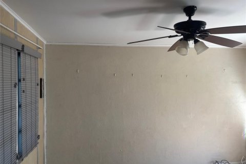 House in Largo, Florida 1 bedroom, 77.11 sq.m. № 1644158 - photo 17
