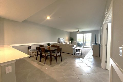 Adosado en alquiler en Punta Gorda, Florida, 2 dormitorios, 148.27 m2 № 1784679 - foto 5