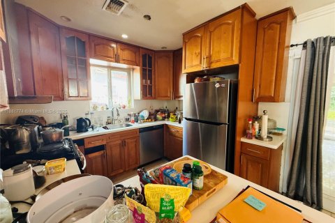 Купить виллу или дом в Опа-Локка, Флорида 4 спальни, 156.08м2, № 1943539 - фото 6