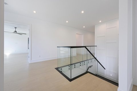 House in Palm Beach Gardens, Florida 6 bedrooms, 659.61 sq.m. № 2253649 - photo 26