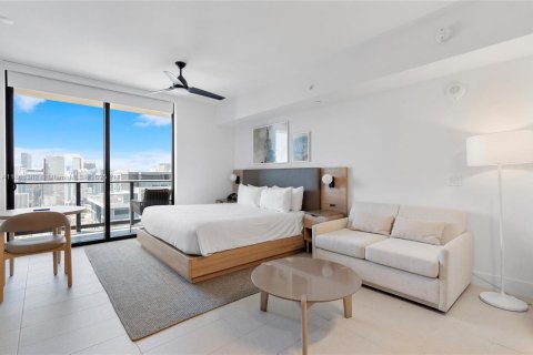 Condominio en venta en Miami, Florida, 34.75 m2 № 2077288 - foto 2