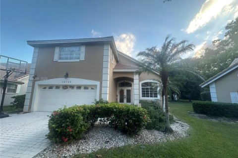 Villa ou maison à vendre à Coral Springs, Floride: 4 chambres, 202.9 m2 № 1966713 - photo 1