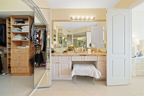 Купить кондоминиум в Авентура, Флорида 2 спальни, 126.44м2, № 1938872 - фото 18