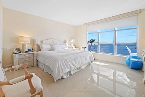 Купить кондоминиум в Авентура, Флорида 2 спальни, 126.44м2, № 1938872 - фото 16