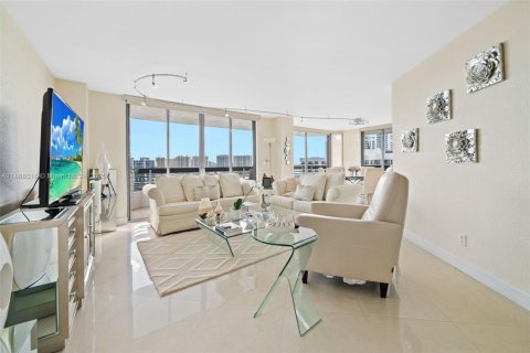 Купить кондоминиум в Авентура, Флорида 2 спальни, 126.44м2, № 1938872 - фото 6