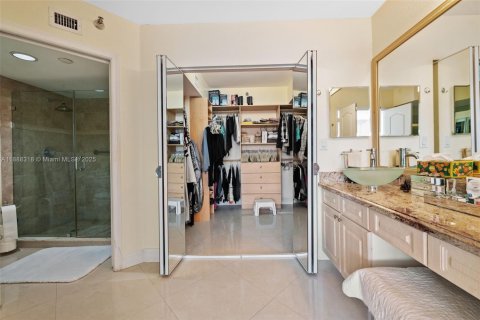 Купить кондоминиум в Авентура, Флорида 2 спальни, 126.44м2, № 1938872 - фото 19