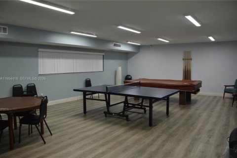 Apartamento en alquiler en Miami, Florida, 2 dormitorios, 119.57 m2 № 2009139 - foto 19