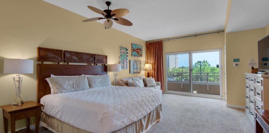 Studio à Condo à Miramar Beach, Floride  № 559916