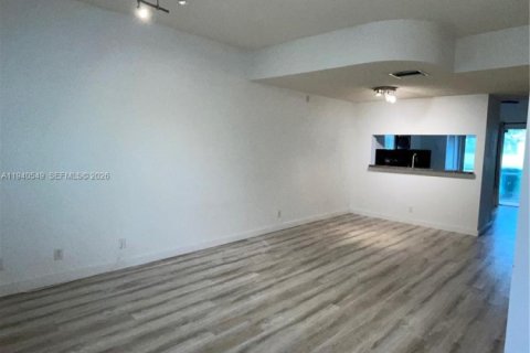 Touwnhouse à louer à Weston, Floride: 2 chambres, 103.12 m2 № 1999266 - photo 5